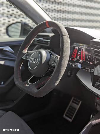Audi RS3 TFSI Quattro S tronic - 18