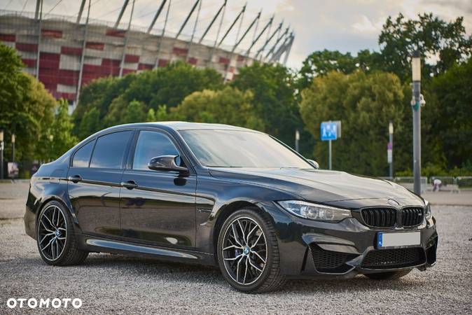 BMW M3 Standard - 6