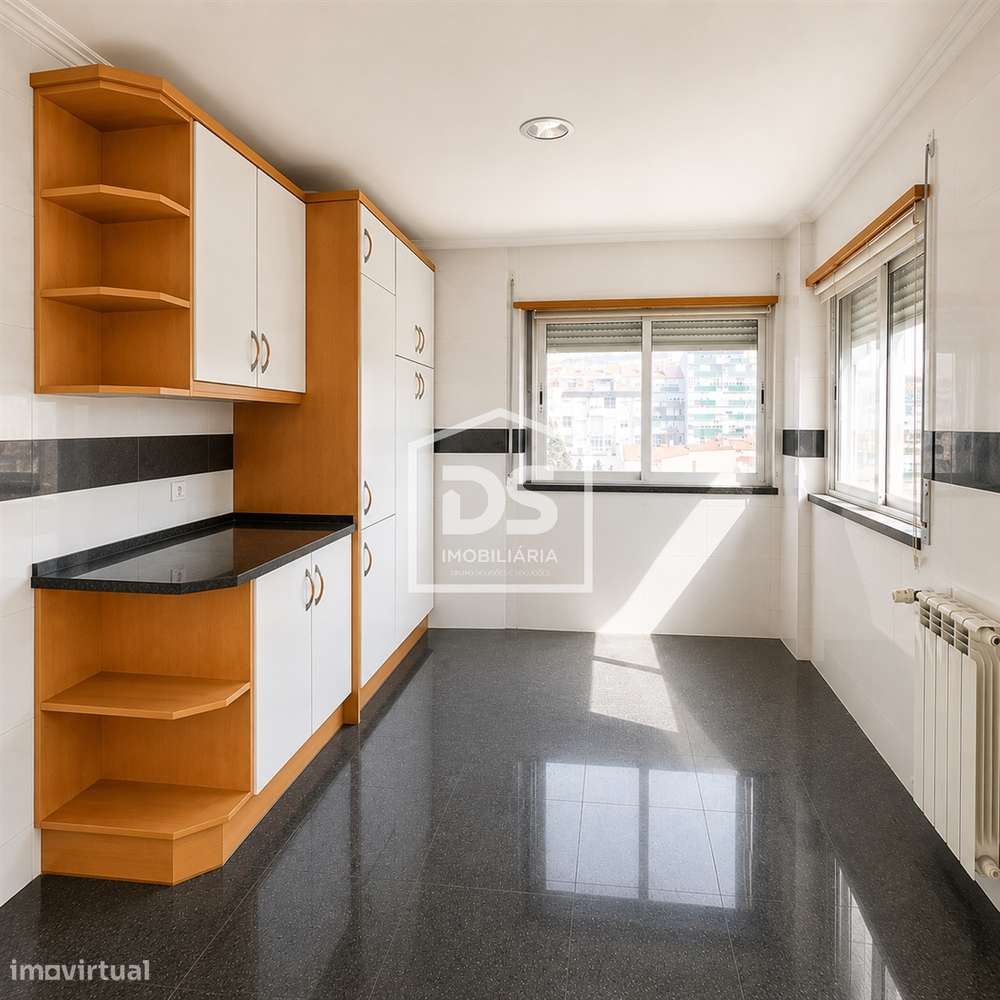 Apartamento T4 Venda em Odivelas,Odivelas-5