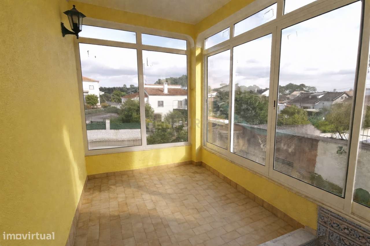 Moradia Independente na Aroeira | Espaço, Privacidade e Qualidade de V-9