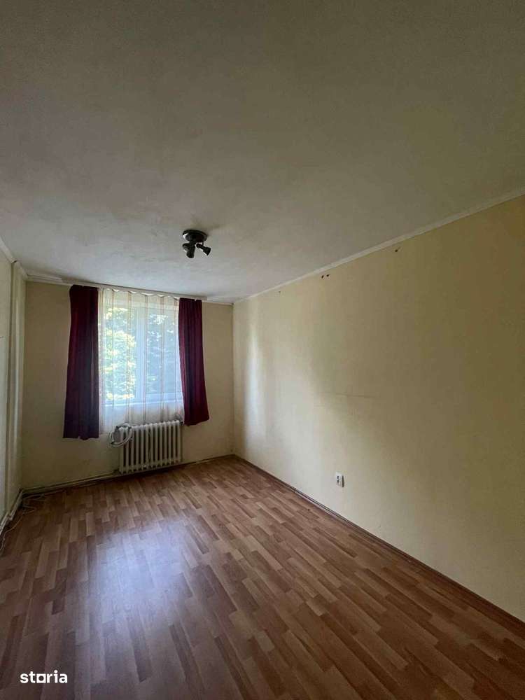 Apartament 2 camere, etaj 2, Zona Spitalul Judetean - Imagine principală: 4/8