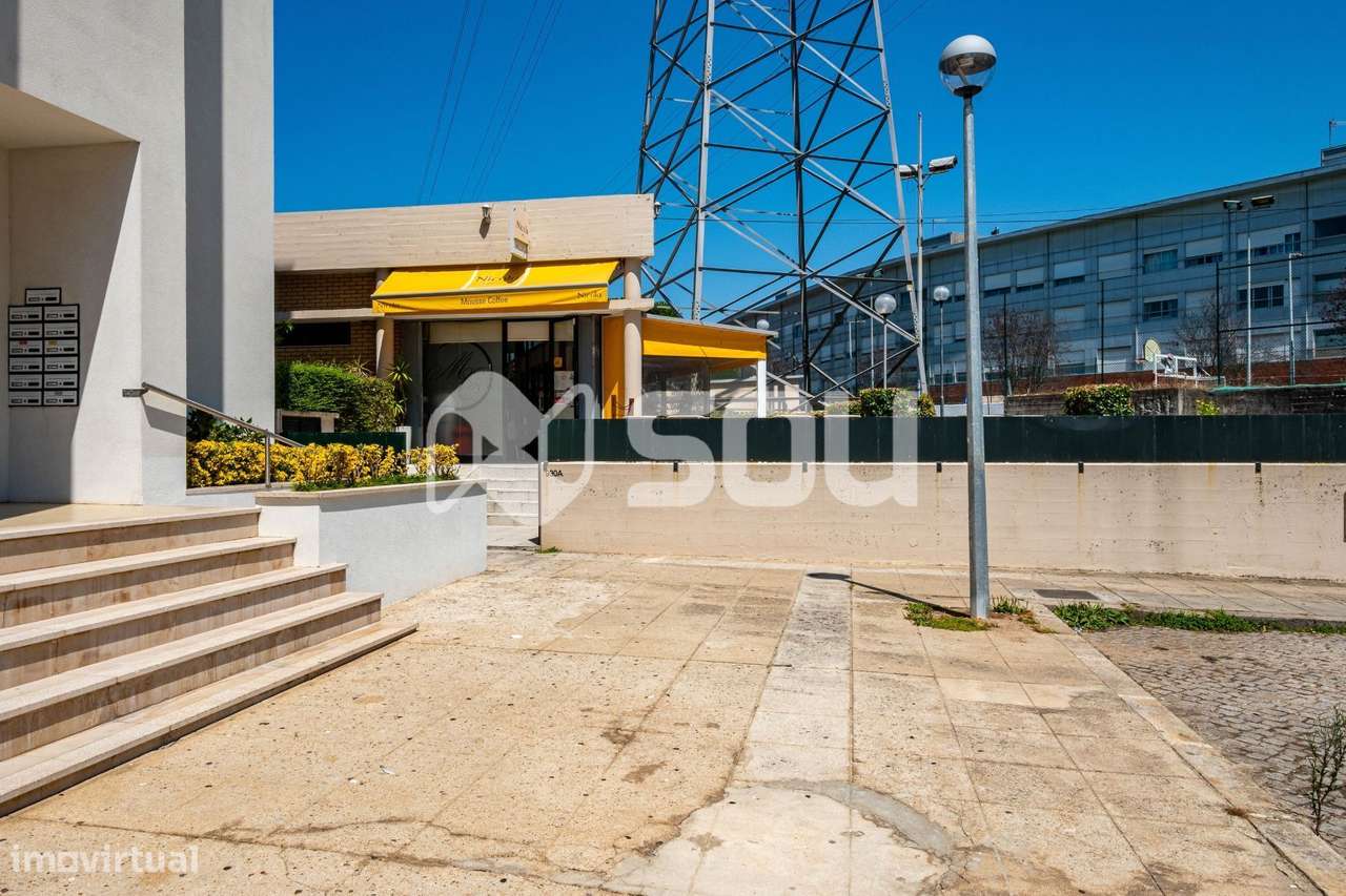 Restaurante/Bar na Senhora da Hora em frente ao metro - Grande imagem: 2/24