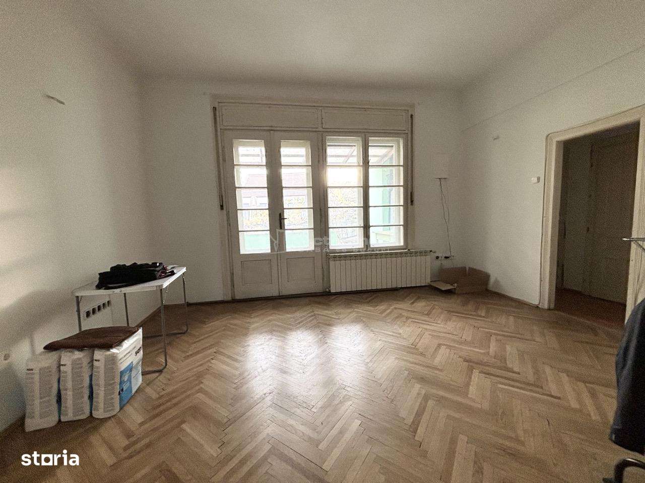 Apartament cu 3 camere - 91 mp utili -  centru - Locatie excelenta --0