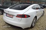 Tesla Model S - 5