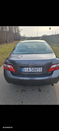 Toyota Camry 2.4 SE - 9