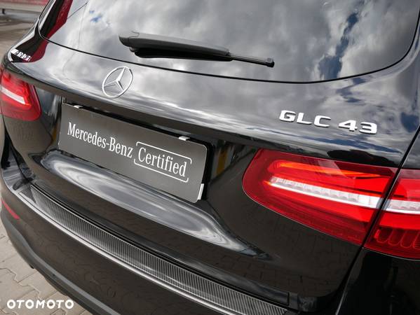 Mercedes-Benz GLC - 28