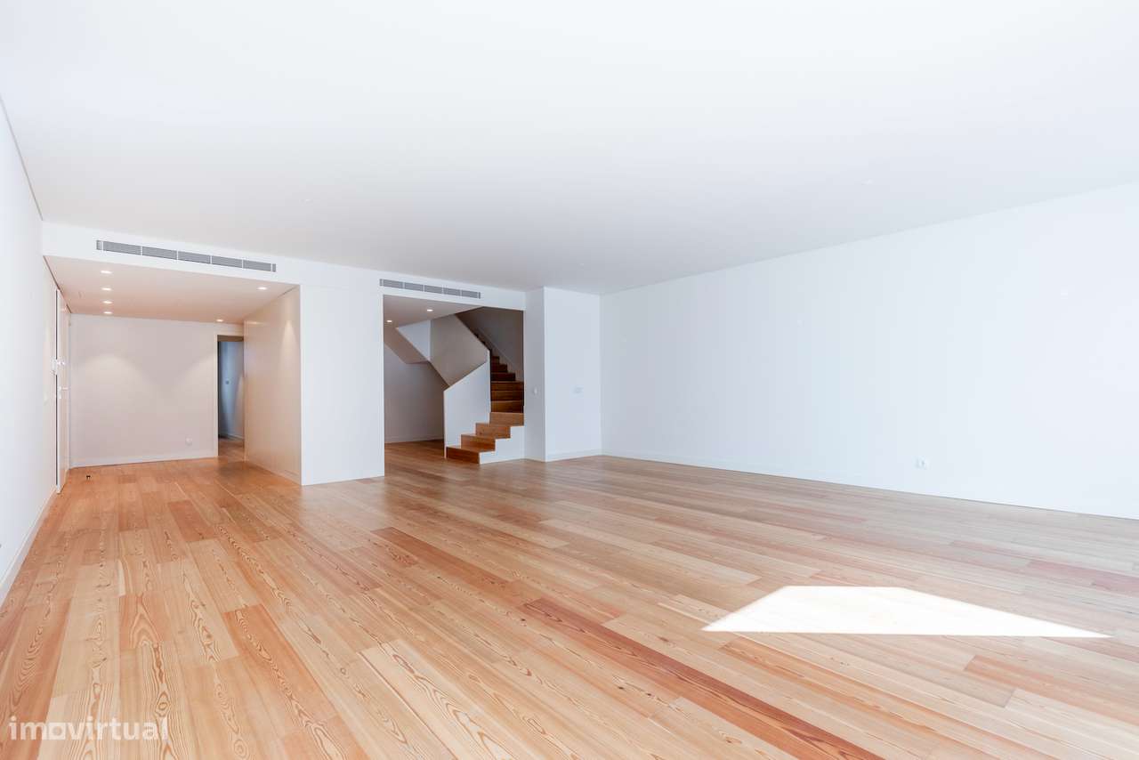 Duplex T4 – Empreendimento Conde de Lima, Lisboa-7