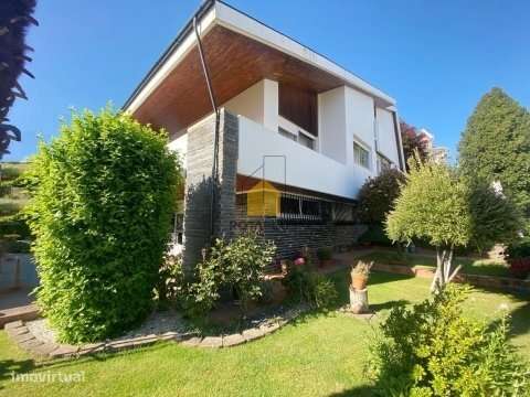 Moradia de Charme em Lamego-53