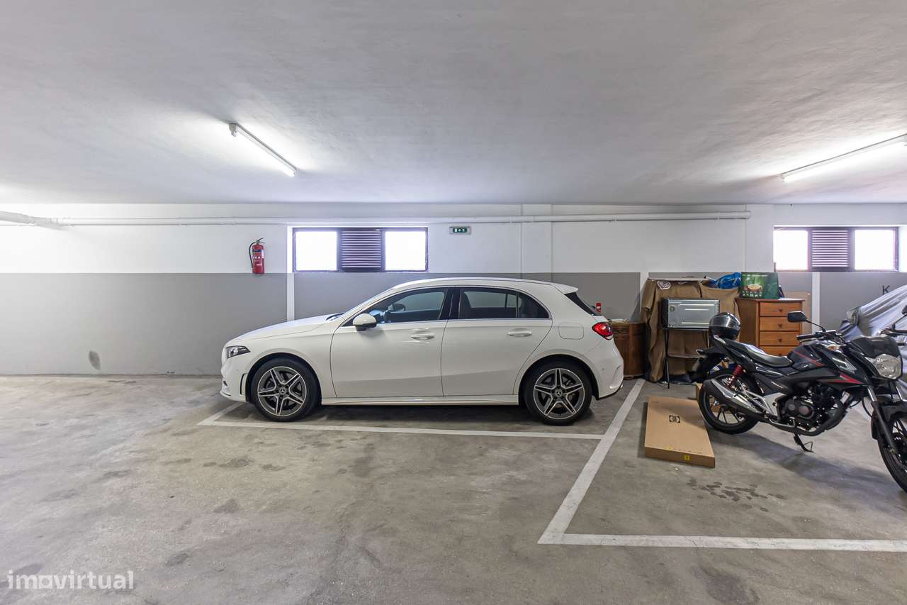 T2+1 com varanda e lugar de garagem em Oliveira do Douro-21