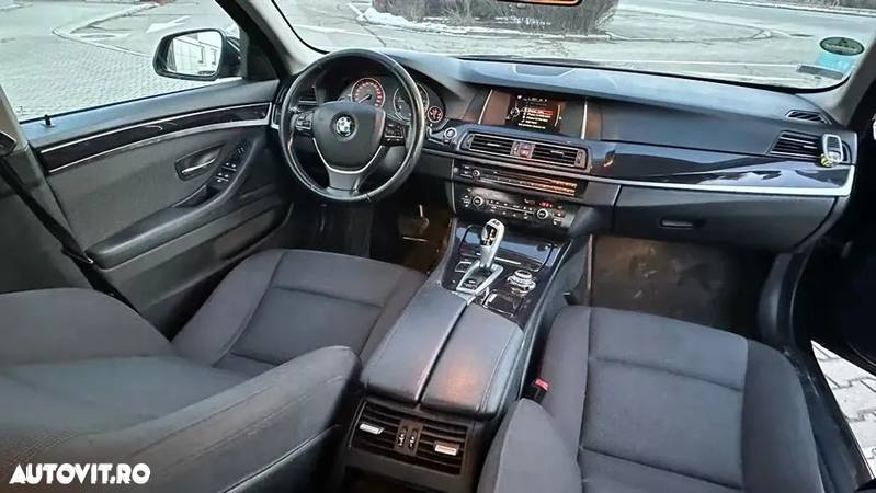 BMW Seria 5 520d Touring Sport-Aut. - 6