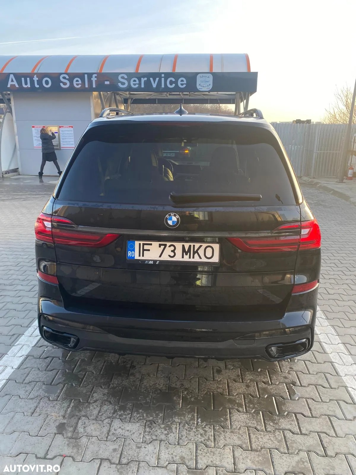 BMW X7 M50d - 10