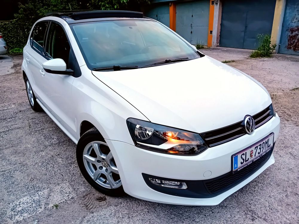 Volkswagen Polo V 1.2 Blue Motion Technology Life 2013