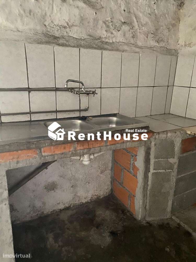 Moradia para Recuperar - Grande imagem: 5/9