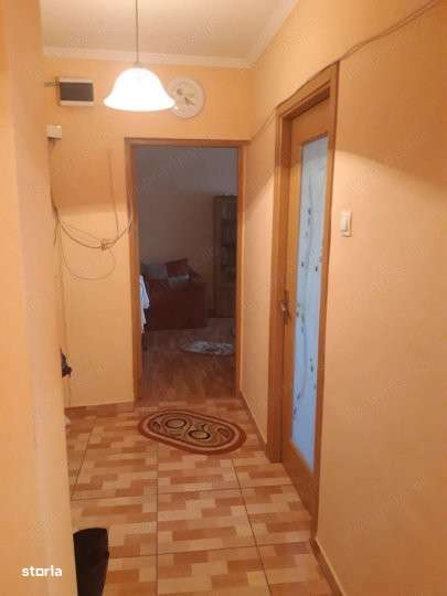 Apartament -3 camere -decomandat-Zona Lacul Tei - Imagine principală: 5/8