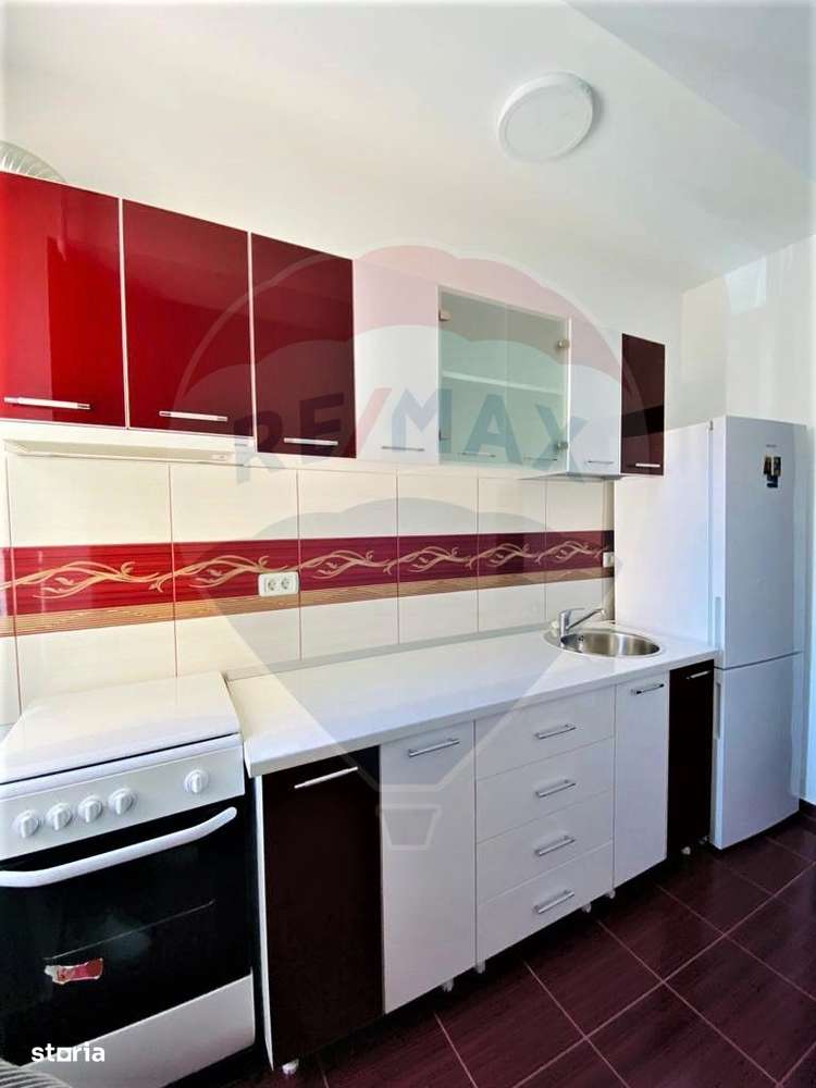 Apartament De Inchiriat - Imagine principală: 1/11