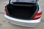 Mercedes-Benz Klasa C 180 Coupe BlueEFFICIENCY 7G-TRONIC - 30