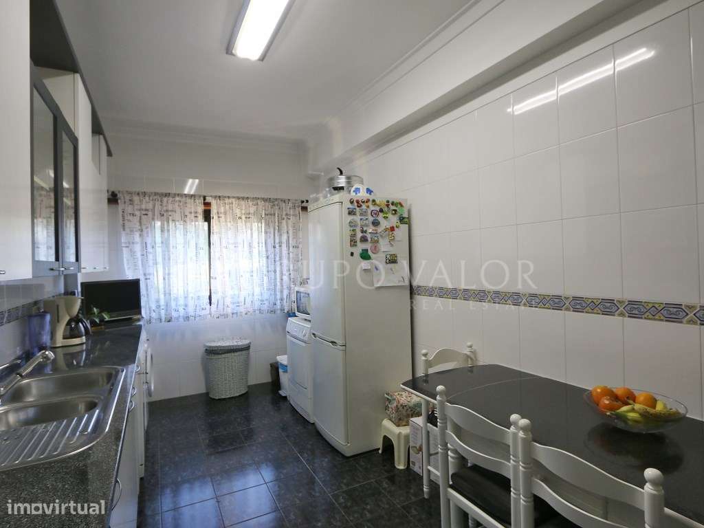 Apartamento T3 em Queluz-7