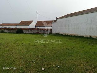 Armazém e anexos com capacidade de construção de moradias - Grande imagem: 5/16