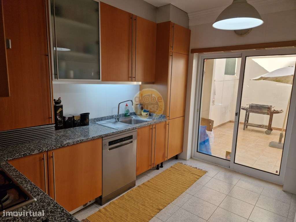 Moradia T4 Vista Mar - Grande imagem: 4/12