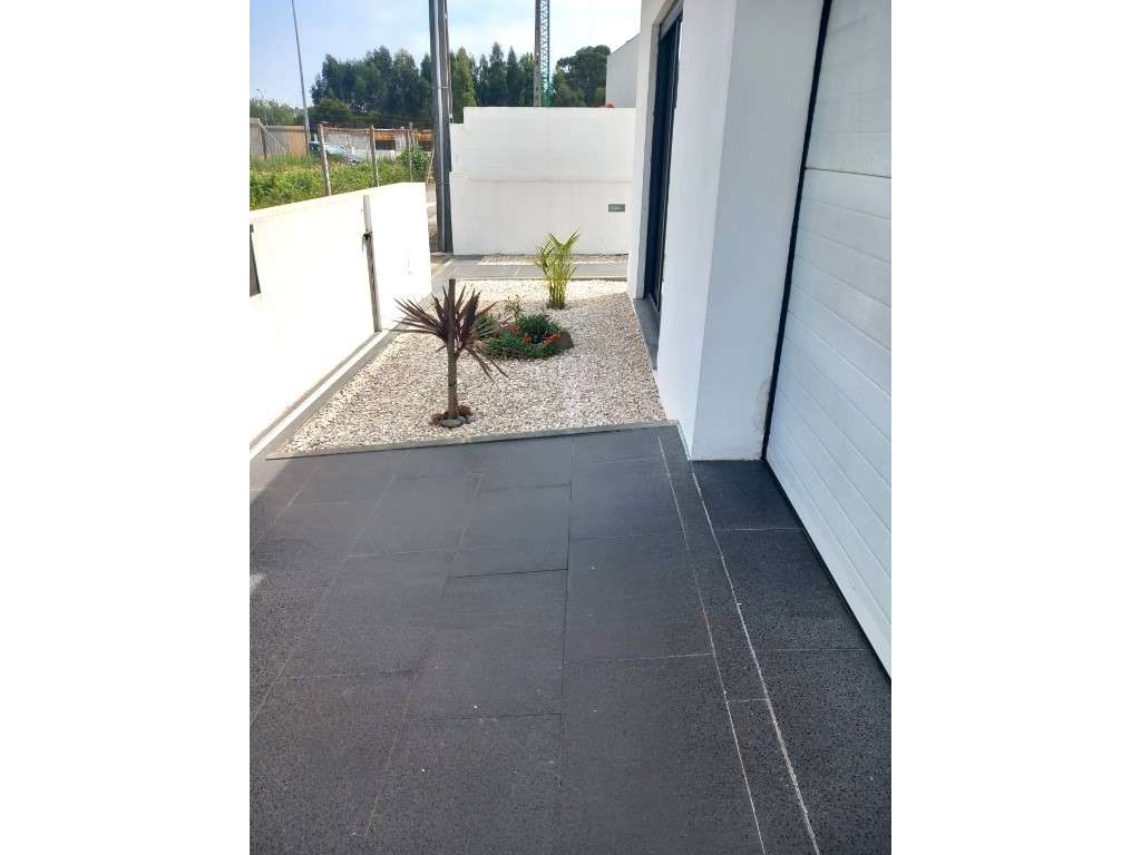 Moradia T2 Suites térrea (10min a pé da praia)-13