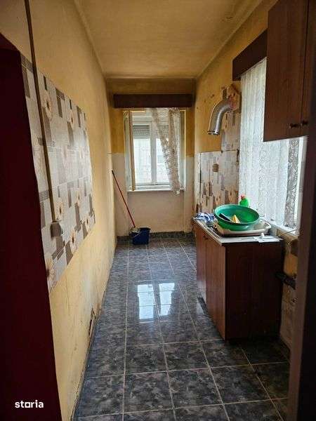 De inchiriat locuinta unifamiliala cu curte si gradina - Imagine principală: 4/7