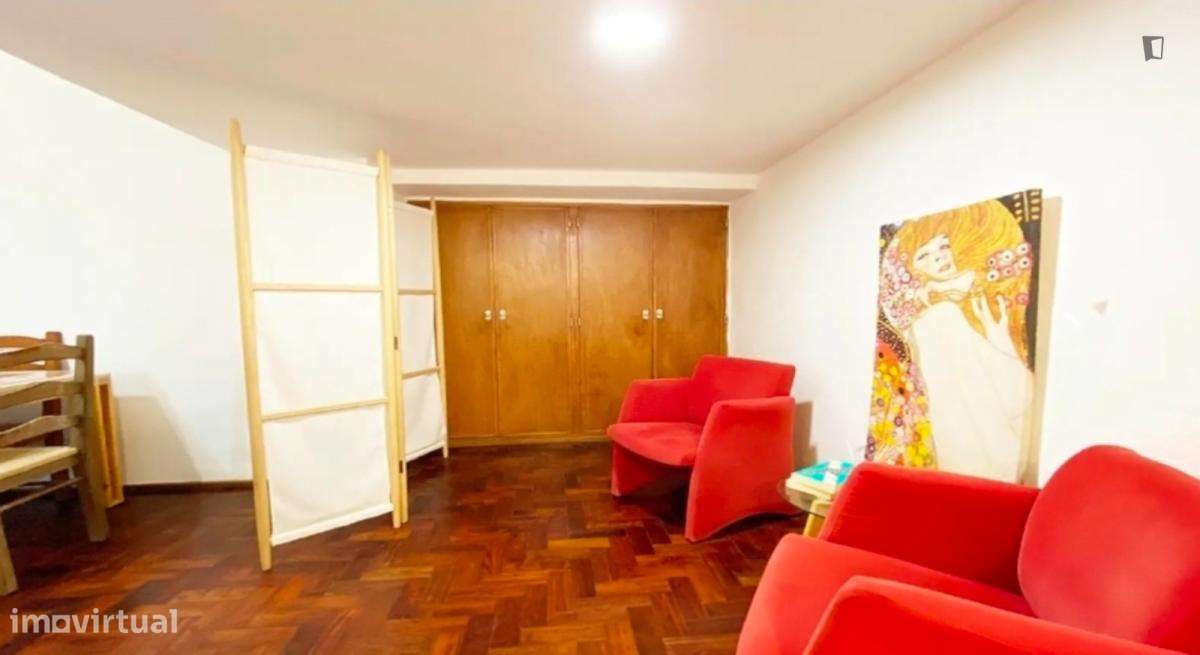 Quarto - localizado em Paço de Arcos Lisbon - Grande imagem: 4/22