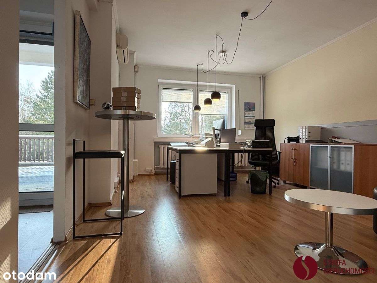 Wolnostojący tuż przy rzeczce Wirynka-7