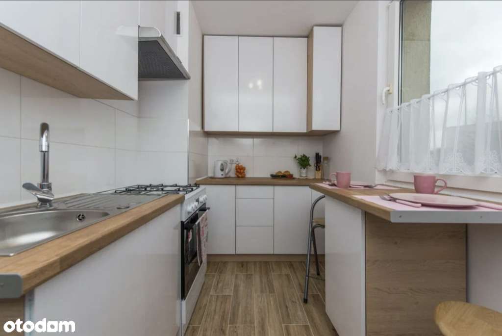 KAWALERKA Z BALKONEM, PIWNICĄ, DO WEJŚCIA-4