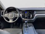 Volvo V60 2.0 D3 Momentum - 11