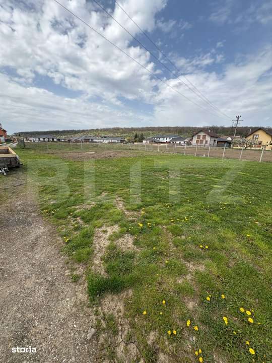 Teren intravilan de vanzare, 800 mp, zona Unirea - Imagine principală: 2/3