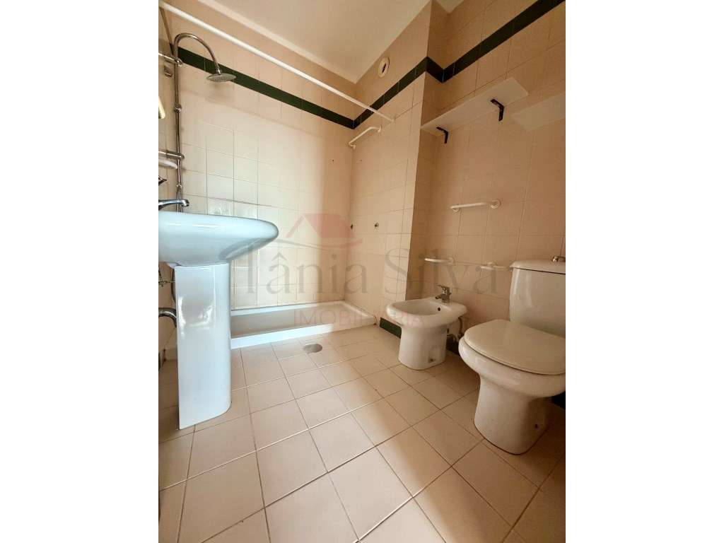 Apartamento T2 Mafamude e Vilar do Paraíso - Vila Nova de Gaia-6