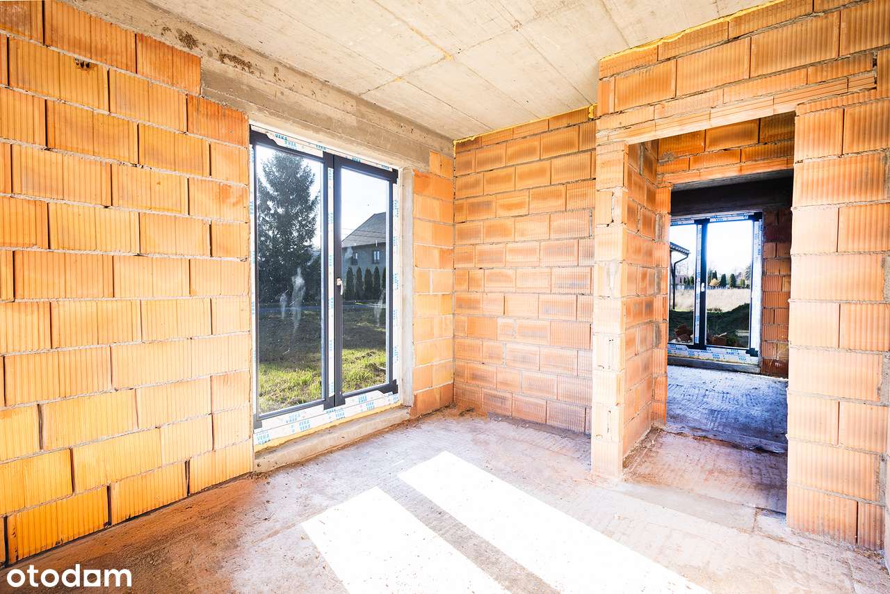 Krzyżanowice - gm. Bochnia - dom + garaż- stan surowy zamknięty.-14