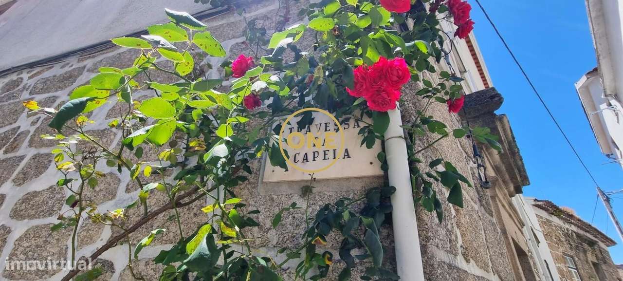 Moradia T6 para restauro em S. Gião, Oliveira do Hospital - Grande imagem: 3/35