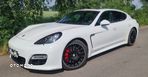 Porsche Panamera GTS - 10