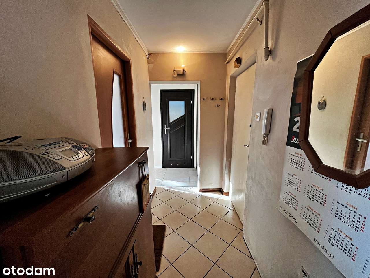 2 pokojowe mieszkanie z balkonem na parterze z parkingiem za szlabanem-3