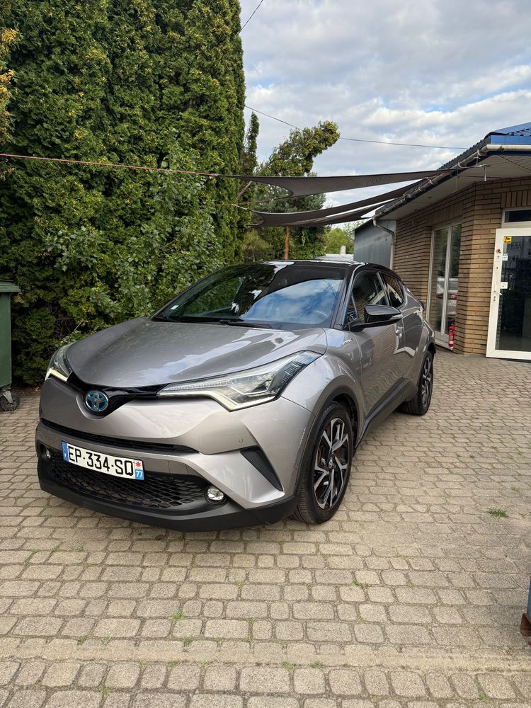 Toyota C-HR 1.8 Hybrid Neon Lime powered by JBL 2017