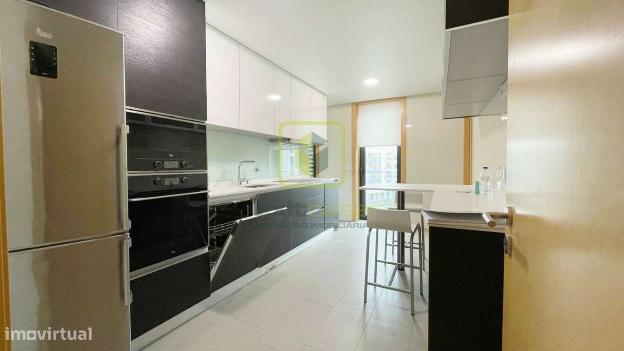 Apartamento T2 para Arrendamento - Grande imagem: 3/16
