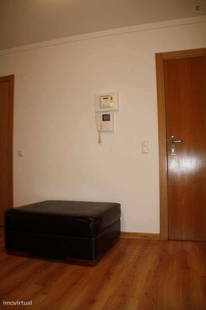 Quarto - localizado em Caparica Lisbon - Grande imagem: 3/18