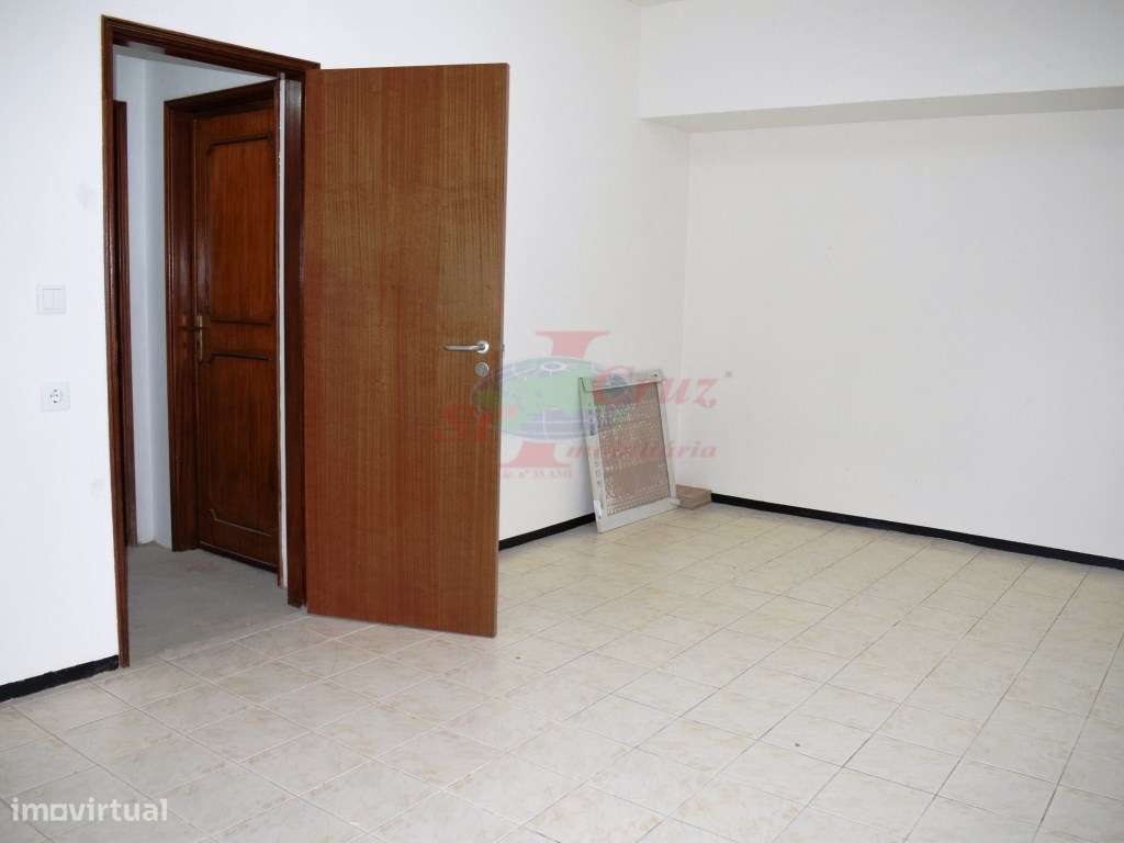 T2 'Novo' Junto Quinta das Lágrimas-12