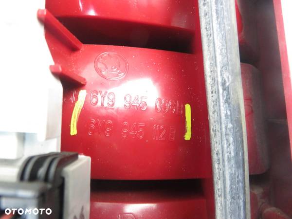 LAMPA PRAWA TYLNA SKODA FABIA I Combi 6Y9945096B 6Y9945112B - 4