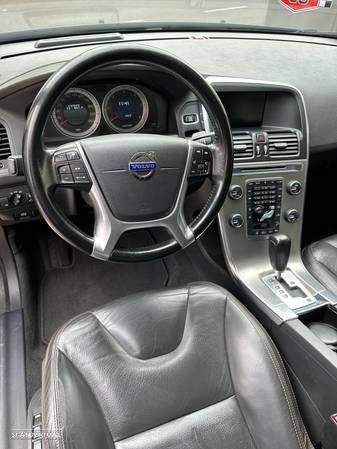 Volvo XC 60 2.4 D3 Geartronic - 7