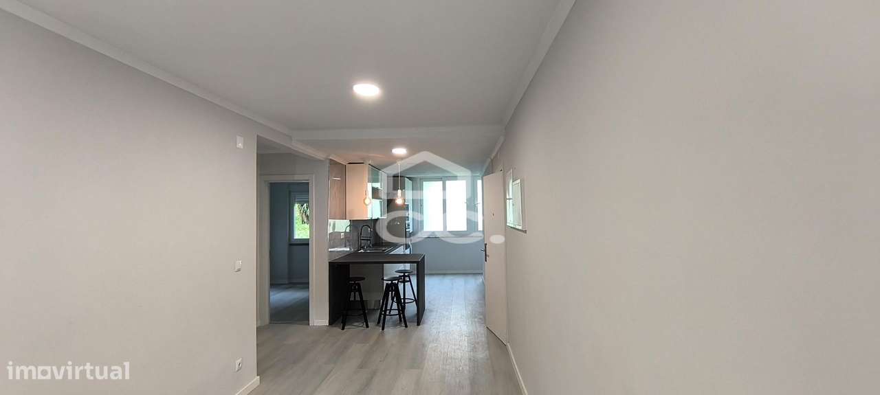 Apartamento T2 Benfica-16