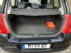 Suzuki Swift 1.3 Black and White - 16