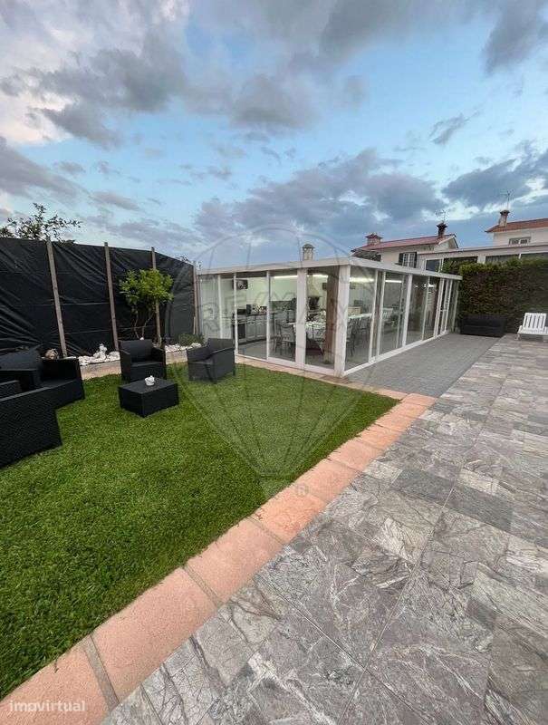 Moradia T9 para venda - Grande imagem: 4/27