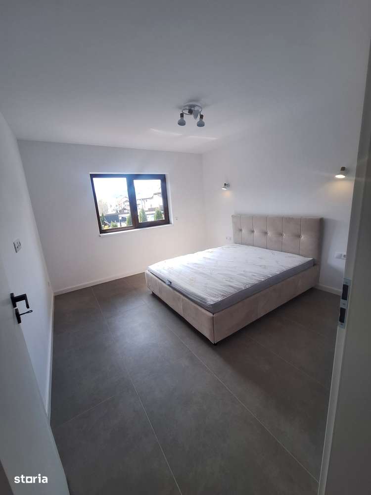 De vanzare casa single 5 camere 2 bai in Cisnadie-13
