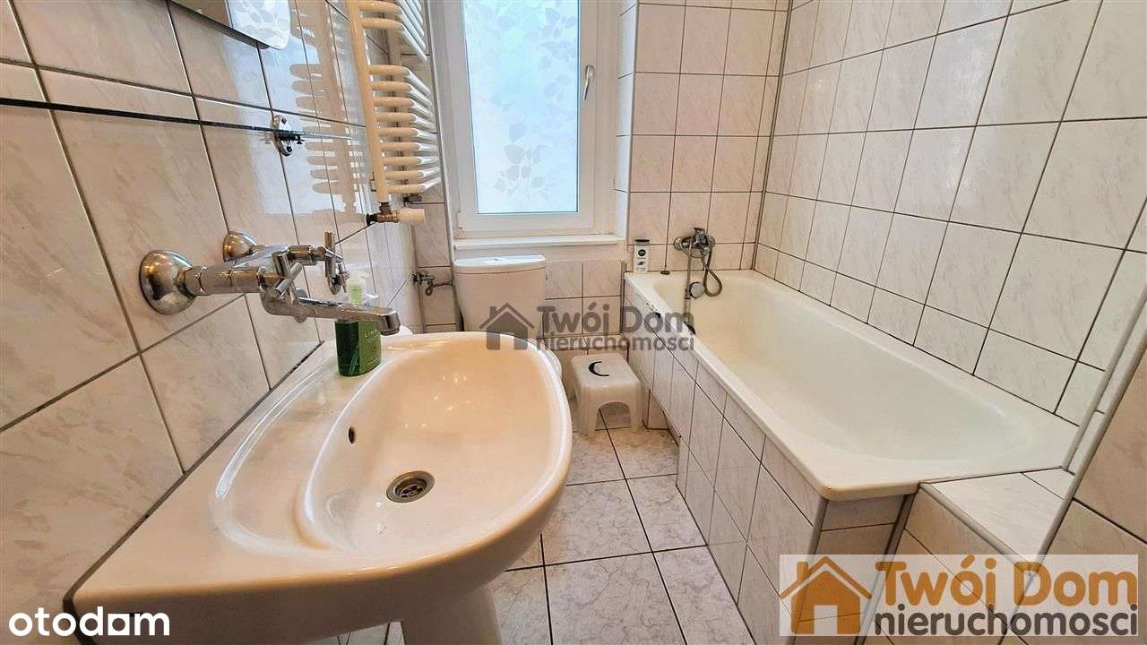 Parter, 3 pokoje, zabudowany balkon, niskie koszty - Pełny obrazek: 5/11