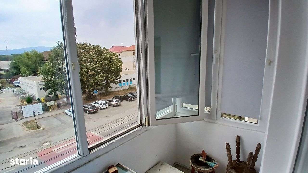 Comision 0 - Apartament cu 4 camere, etaj intermediar, in Pipirig-7