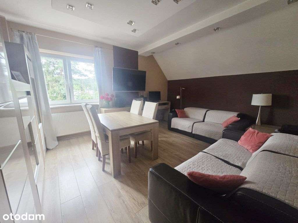 Dom wolnostojący w Mirkowie, cicho i zielono-6