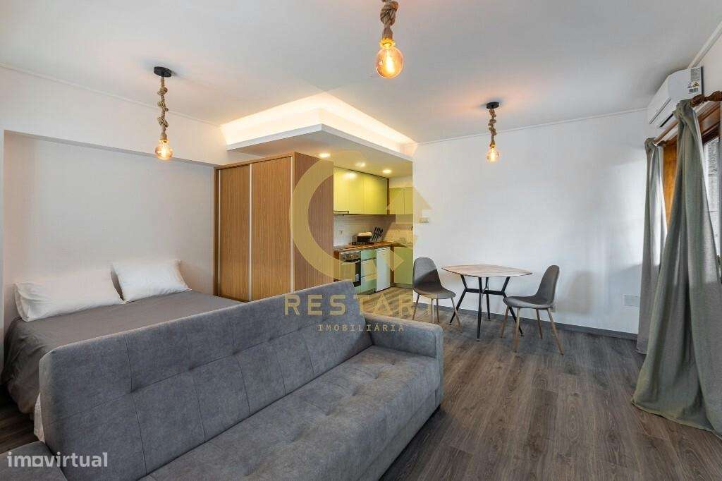 Moradia T11 Remodelada – Venda com Rendimento Garantido – Santa Luzia,-51
