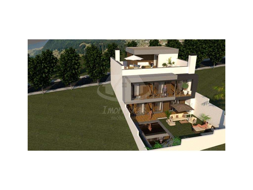 Terreno urbano no Bairro do Serro Picão, São João da Talha-6